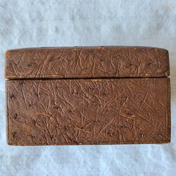 Décor | 🇬🇧 Vintage Antler Keepsake Box, Wood & Ostrich Leather, Made in England - Picture 10 of 12